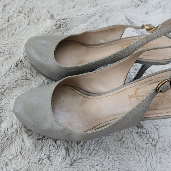 YVES SAINT LAURENT LEATHER GRAY PLATFORM HEEL SIZE 36 (6) - Picture 8 of 14